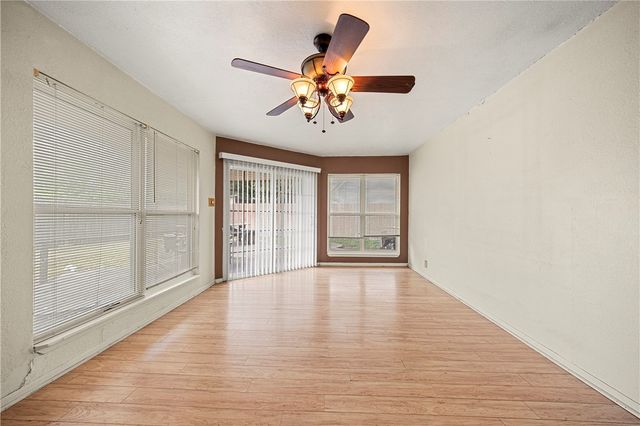 1123 Orion Dr, Portland, TX 78374