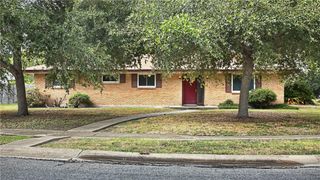 1123 Orion Dr, Portland, TX 78374