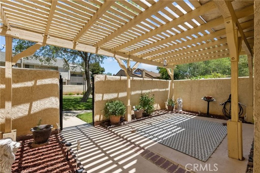 1836 E Avenue J2 5, Lancaster, CA 93535