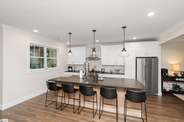 254 N Suber Road, Greer, SC 29651