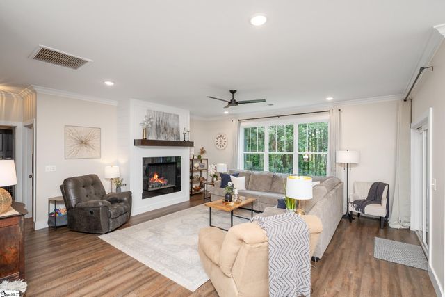 254 N Suber Road, Greer, SC 29651