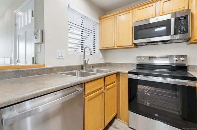 3572 Sunset Ln 86, San Diego, CA 92173