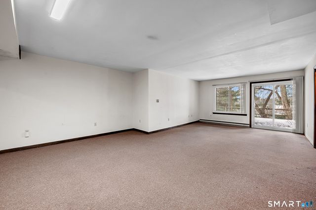 1 Great Oak Court 1, Cromwell, CT 06416