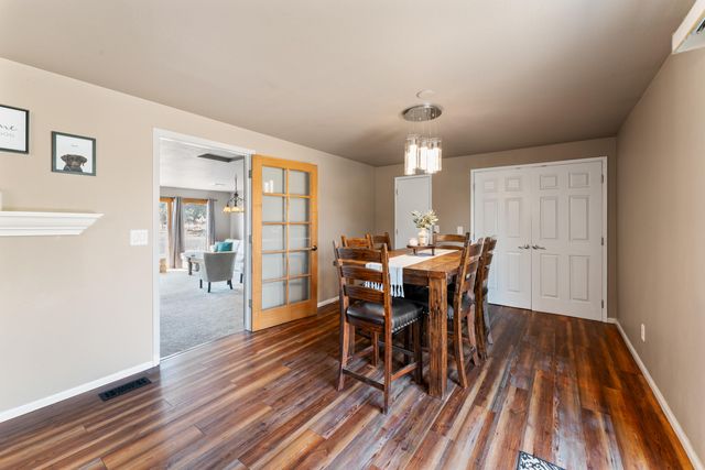 1923 NE Upas Avenue, Redmond, OR 97756