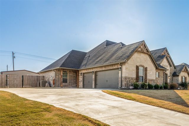 14717 Lost Wagon Street, Justin, TX 76247