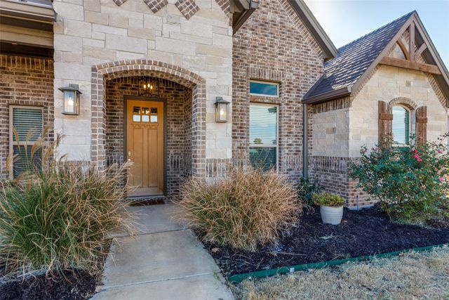 14717 Lost Wagon Street, Justin, TX 76247