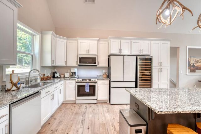 125 Franklin Hills Way, Blairsville, GA 30512