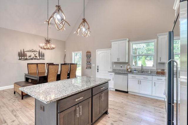125 Franklin Hills Way, Blairsville, GA 30512