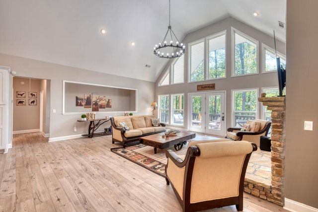 125 Franklin Hills Way, Blairsville, GA 30512