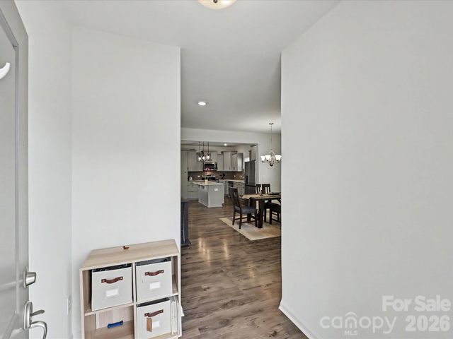 5125 Arbordale Way, Mount Holly, NC 28120