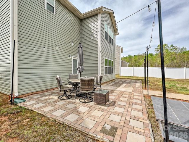 5125 Arbordale Way, Mount Holly, NC 28120