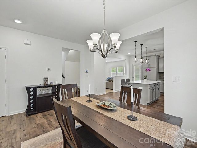 5125 Arbordale Way, Mount Holly, NC 28120