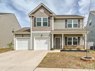 5125 Arbordale Way, Mount Holly, NC 28120