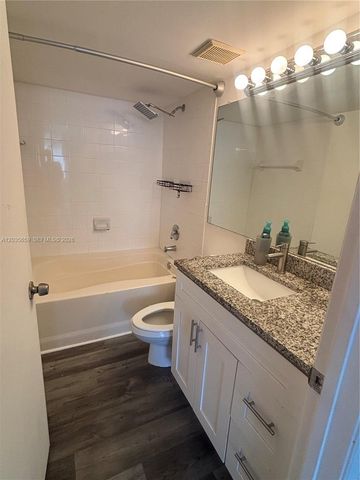 2081 Renaissance Boulevard 205, Miramar, FL 33025