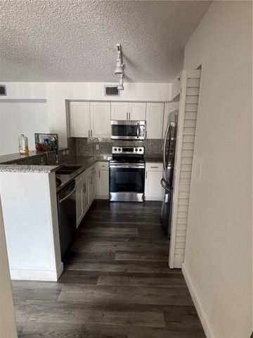 2081 Renaissance Boulevard 205, Miramar, FL 33025