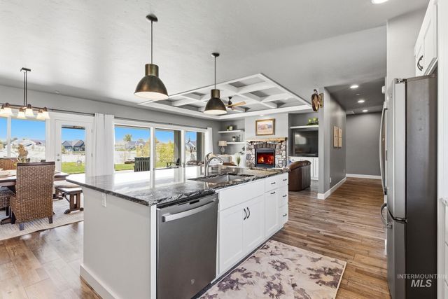 14959 Red Barn Ct, Caldwell, ID 83607