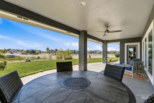 14959 Red Barn Ct, Caldwell, ID 83607