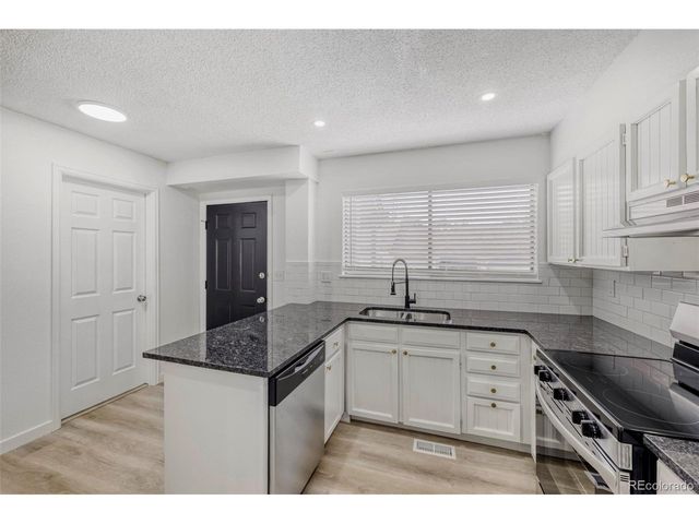7810 W 90th Ave, Westminster, CO 80021