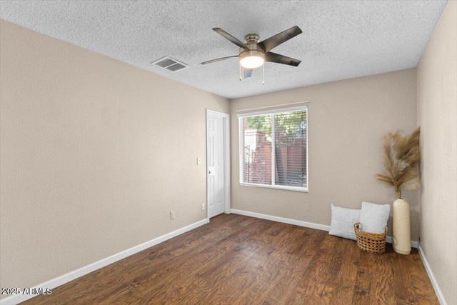 5144 W SWEETWATER Avenue, Glendale, AZ 85304