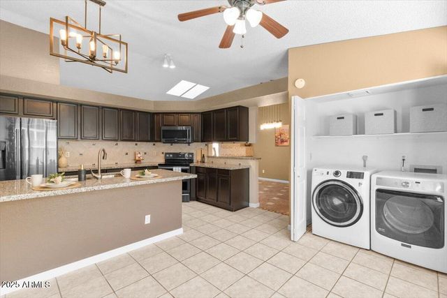 5144 W SWEETWATER Avenue, Glendale, AZ 85304