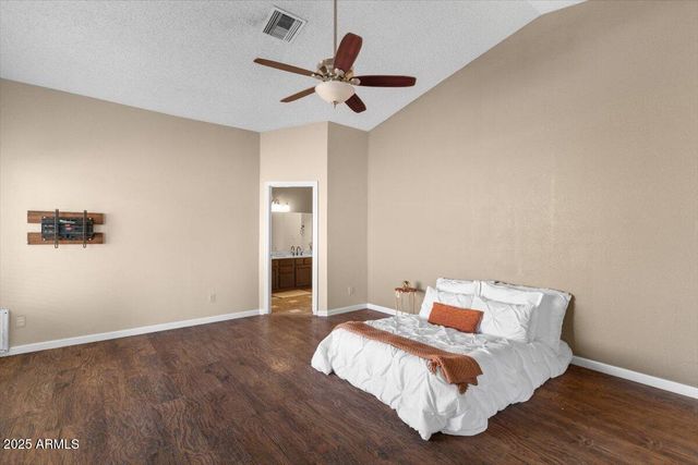 5144 W SWEETWATER Avenue, Glendale, AZ 85304