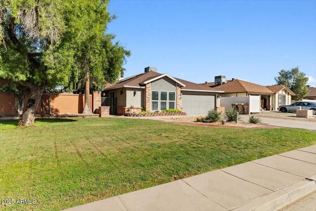 5144 W SWEETWATER Avenue, Glendale, AZ 85304