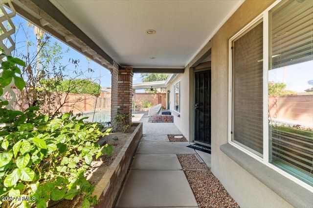 5144 W SWEETWATER Avenue, Glendale, AZ 85304