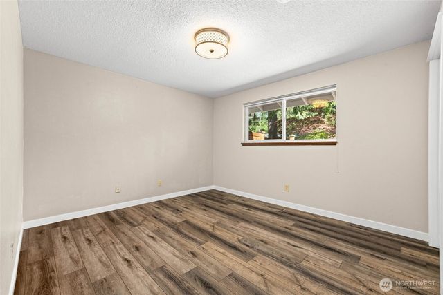 8019 Shadywood Lane SW, Lakewood, WA 98498
