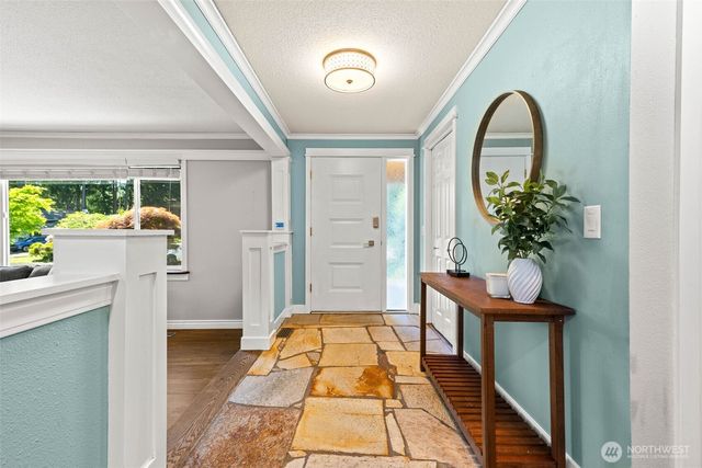 8019 Shadywood Lane SW, Lakewood, WA 98498