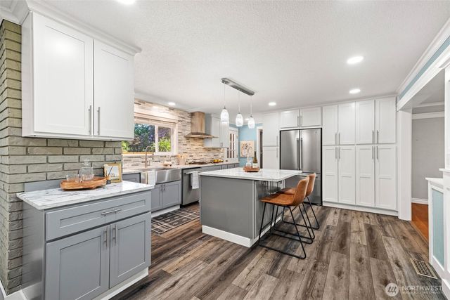 8019 Shadywood Lane SW, Lakewood, WA 98498
