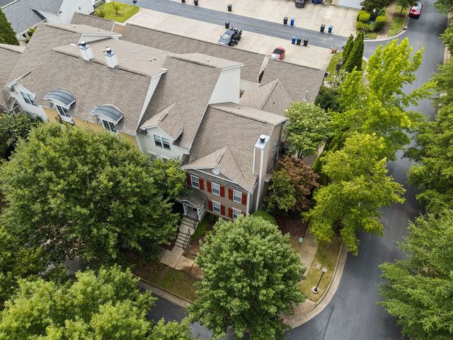 1201 Stoney Point Ln, Franklin, TN 37067