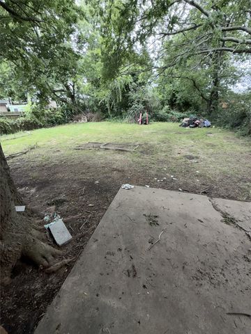 2604 N Hickory Street, Sherman, TX 75092