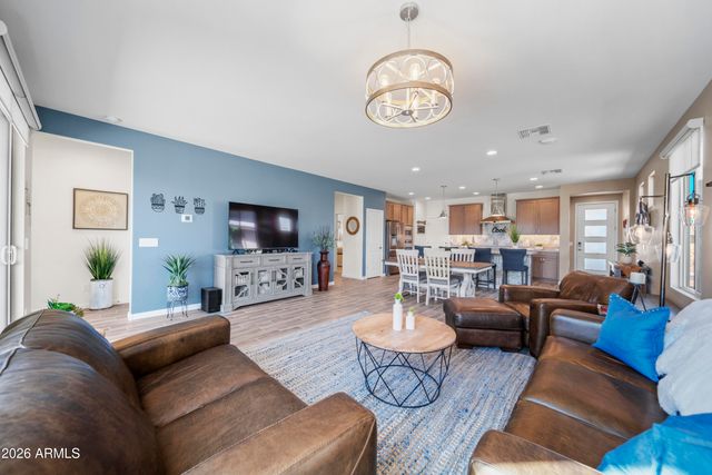 4516 JACKPOT Road, Wickenburg, AZ 85390