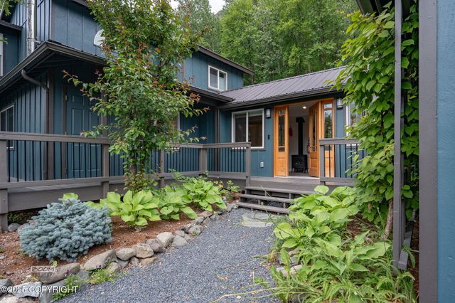 22035 Upper Canyon Drive, Eagle River, AK 99577