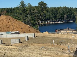 83 Sunset Lake Circle, Coventry, RI 02816