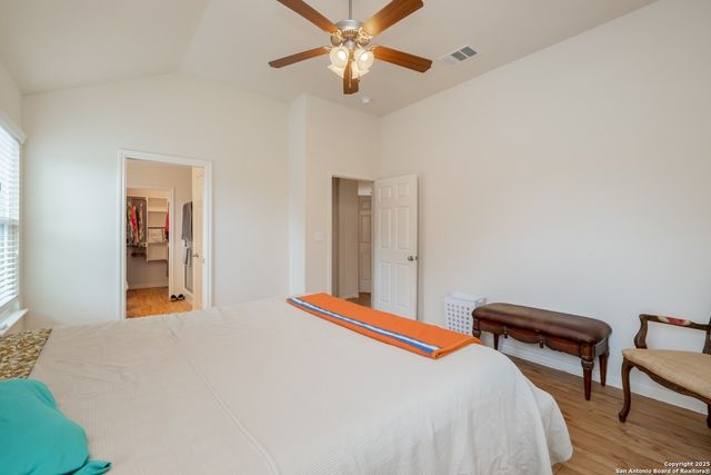 1737 Scenic View Dr, Canyon Lake, TX 78133