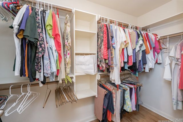 1737 Scenic View Dr, Canyon Lake, TX 78133