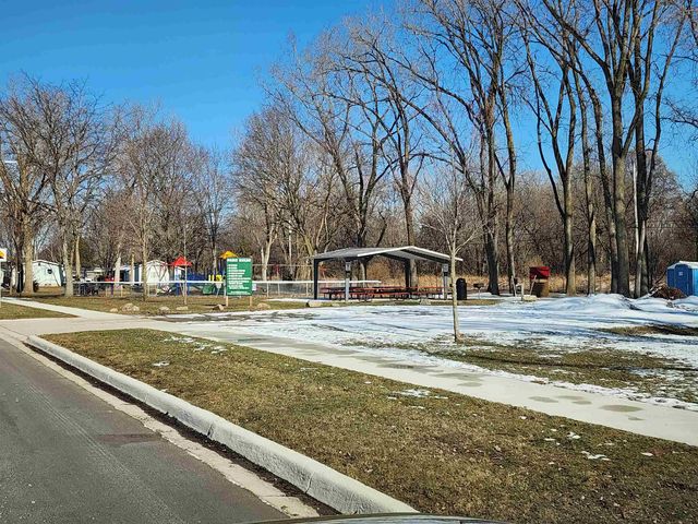 5226 Winshall Street, Swartz Creek, MI 48473