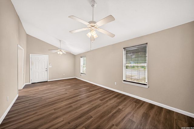 215 Prosperity Dr, San Antonio, TX 78237