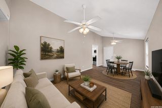 215 Prosperity Dr, San Antonio, TX 78237
