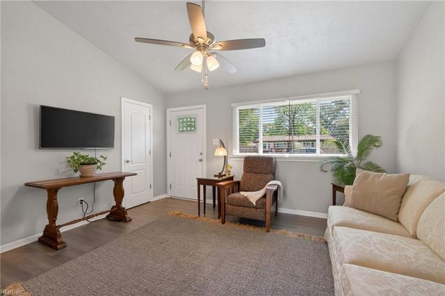 233 Cassady AVE, Virginia Beach, VA 23452