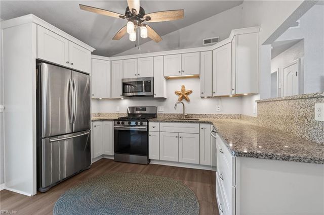 233 Cassady AVE, Virginia Beach, VA 23452