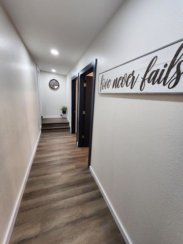 1100 N Mansfield Road, Ava, MO 65608