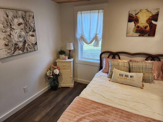 1100 N Mansfield Road, Ava, MO 65608