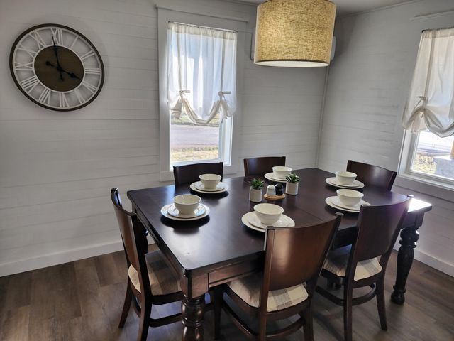 1100 N Mansfield Road, Ava, MO 65608