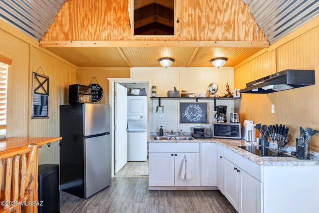 1231 S Rio Vista Road, Bisbee, AZ 85603