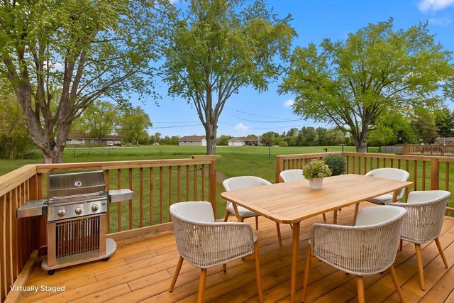35728 90th PLACE, Twin Lakes, WI 53181