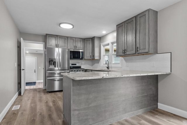 35728 90th PLACE, Twin Lakes, WI 53181