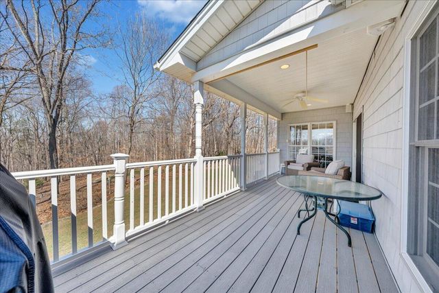 335 Camellia PL, Moneta, VA 24121