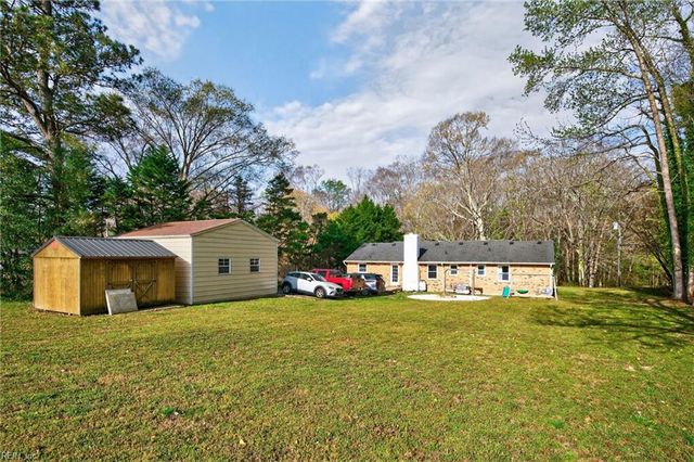 24347 Lovers LN, Windsor, VA 23487